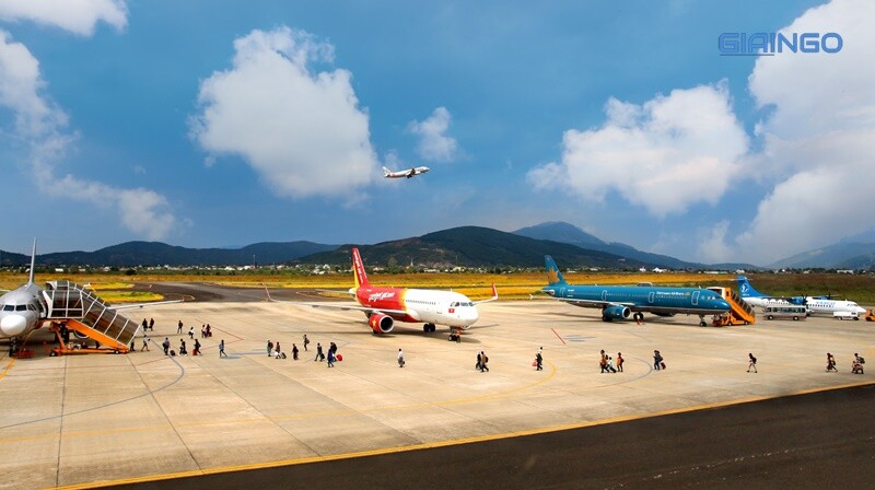 Sân bay Liên Hương